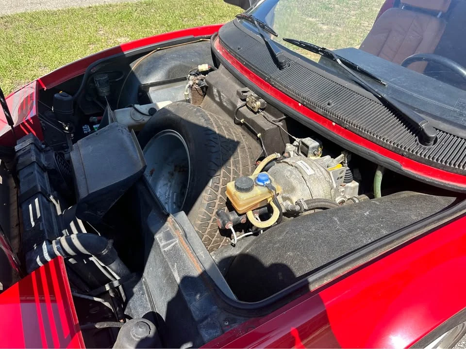 1985 Ferrari Mondial - Image 13 of 15