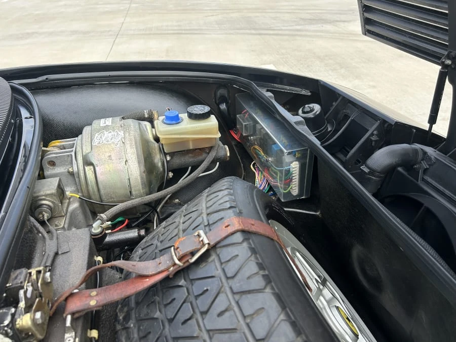 1985 Ferrari Mondial - Image 29 of 30