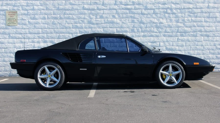1985 Ferrari Mondial - Image 2 of 7