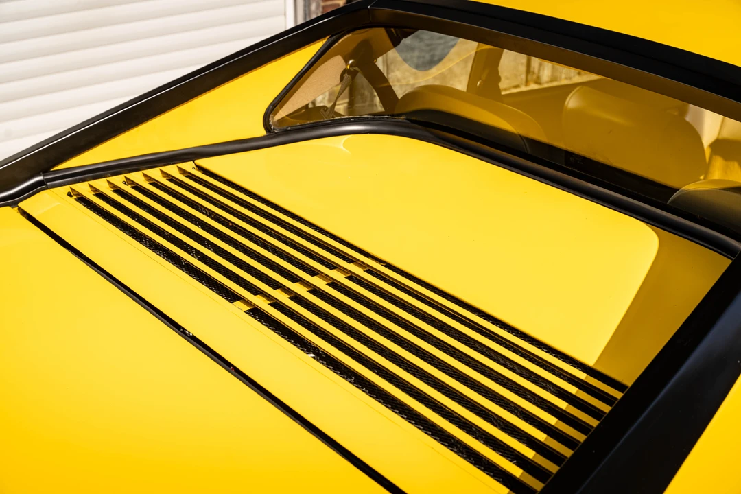 1985 Ferrari Mondial QV - Image 29 of 31