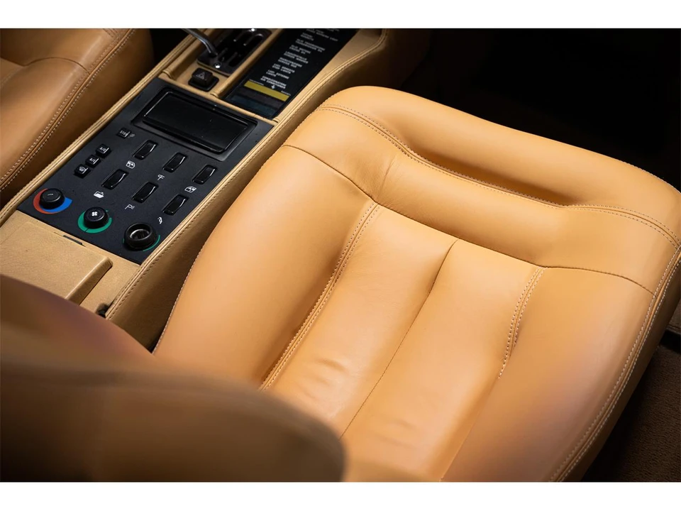 1985 Ferrari Mondial QV - Image 27 of 31