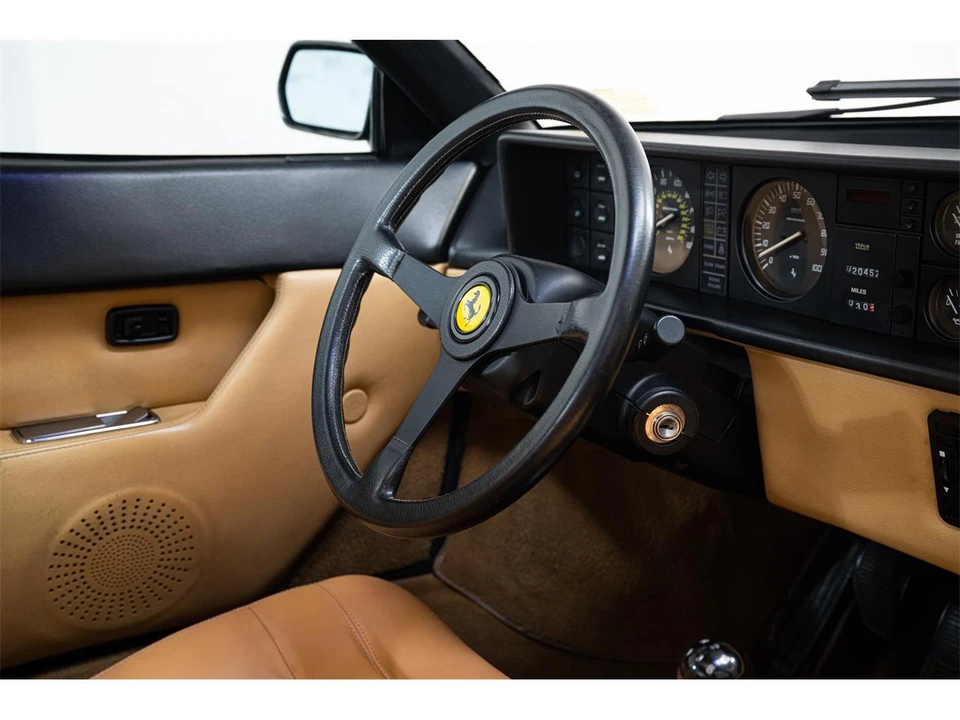 1985 Ferrari Mondial QV - Image 9 of 31