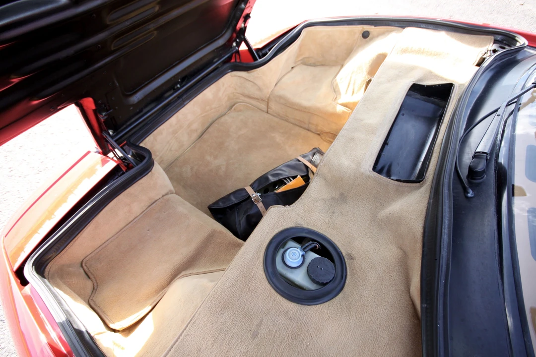 1985 Ferrari Testarossa - Image 18 of 27