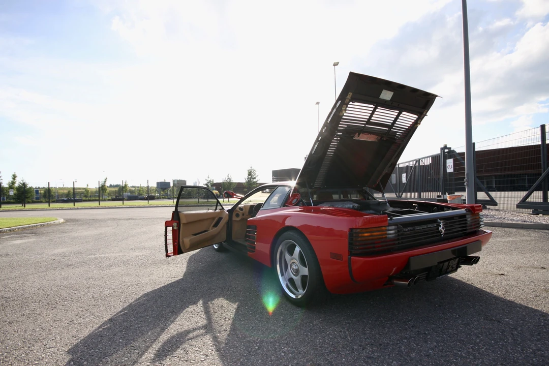 1985 Ferrari Testarossa - Image 27 of 27