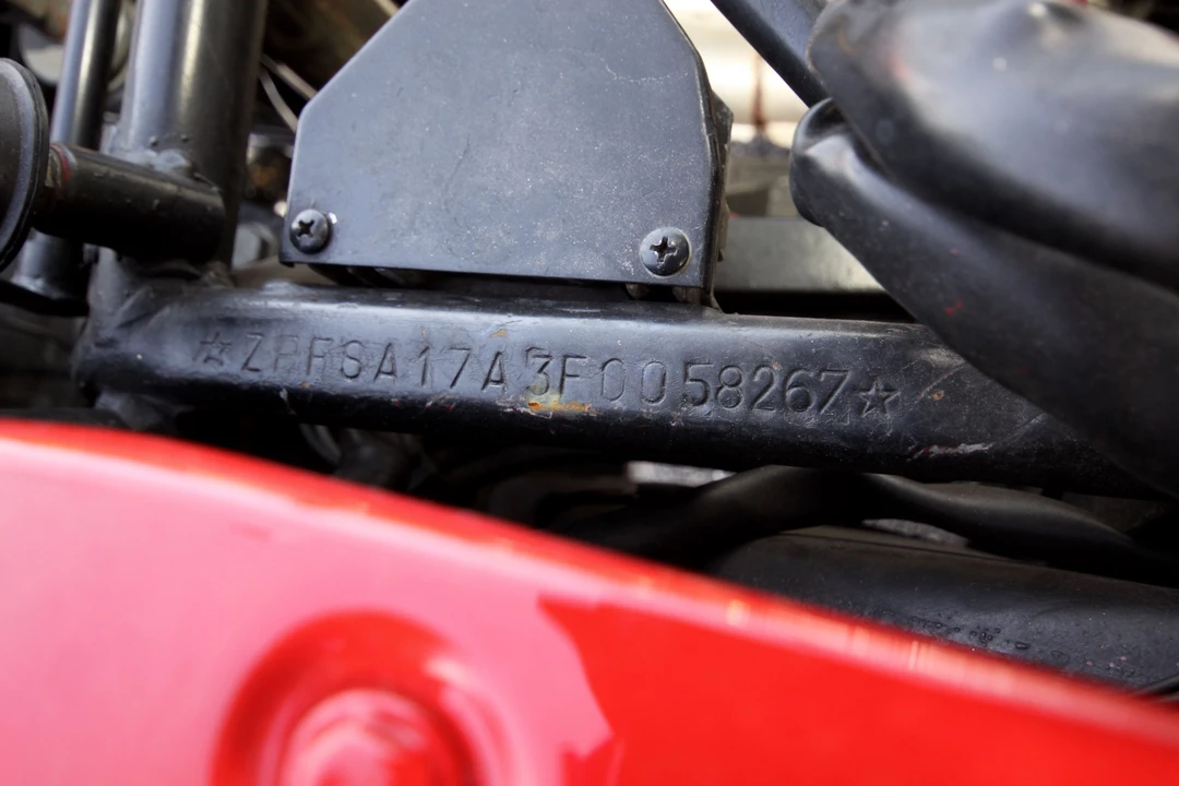 1985 Ferrari Testarossa - Image 15 of 27