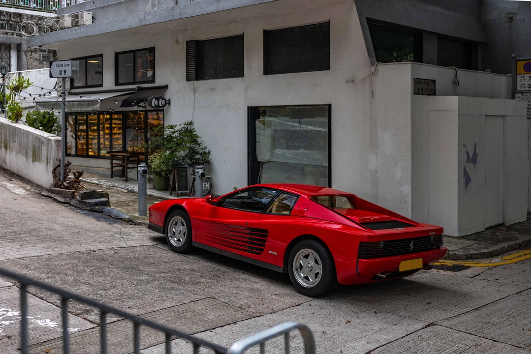 1985 Ferrari Testarossa - Image 13 of 31