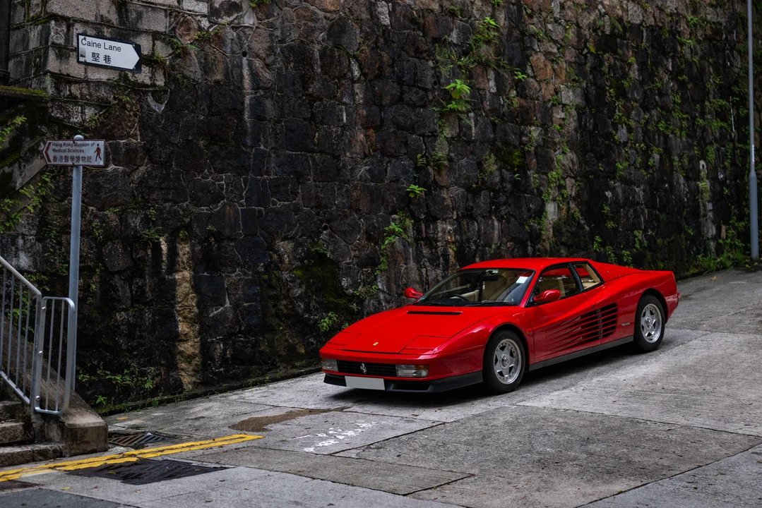 1985 Ferrari Testarossa - Image 15 of 31