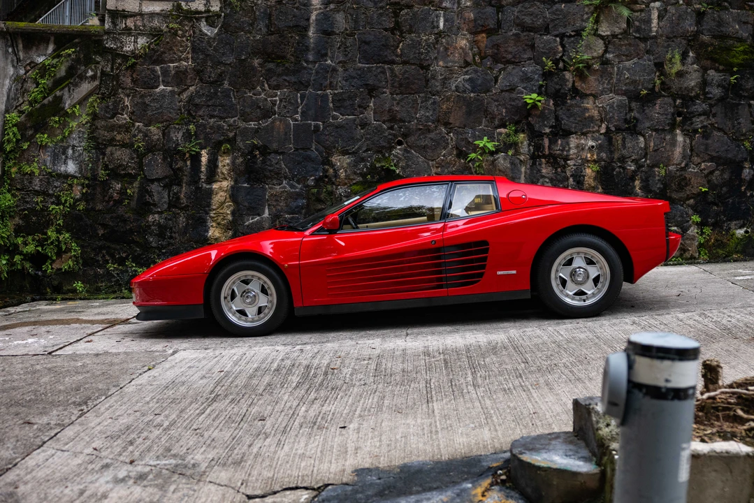 1985 Ferrari Testarossa - Image 25 of 31