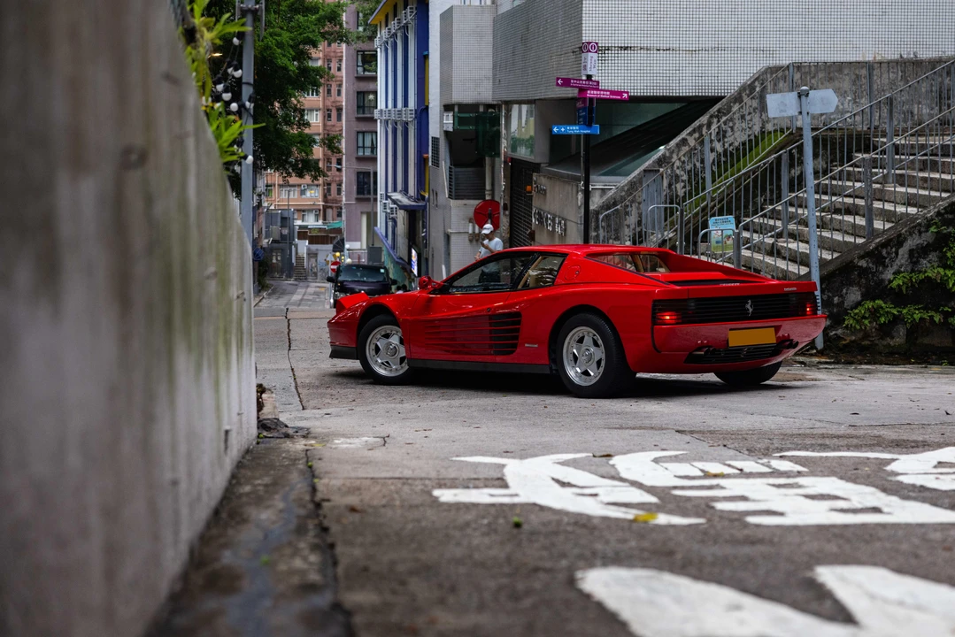 1985 Ferrari Testarossa - Image 29 of 31