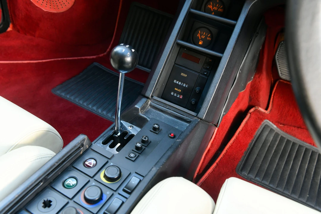 1985 Ferrari Testarossa - Image 11 of 31