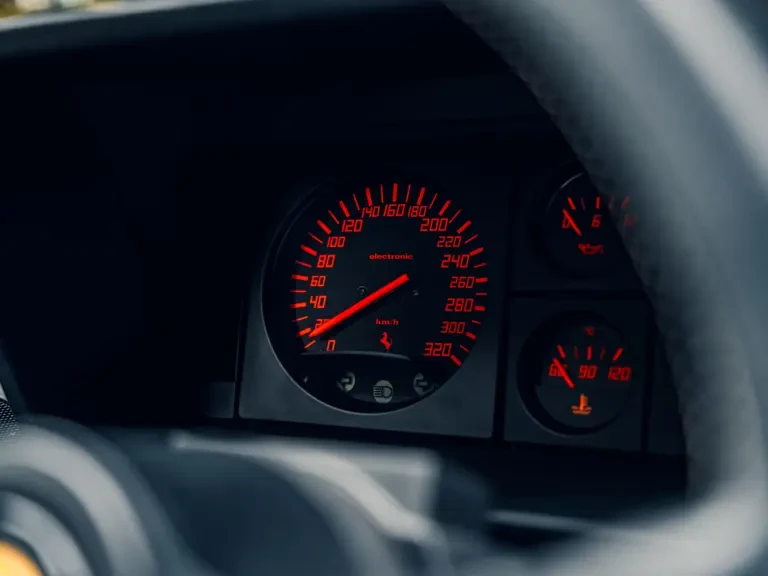 1985 Ferrari Testarossa - Image 21 of 31