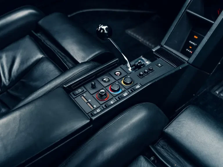 1985 Ferrari Testarossa - Image 18 of 31