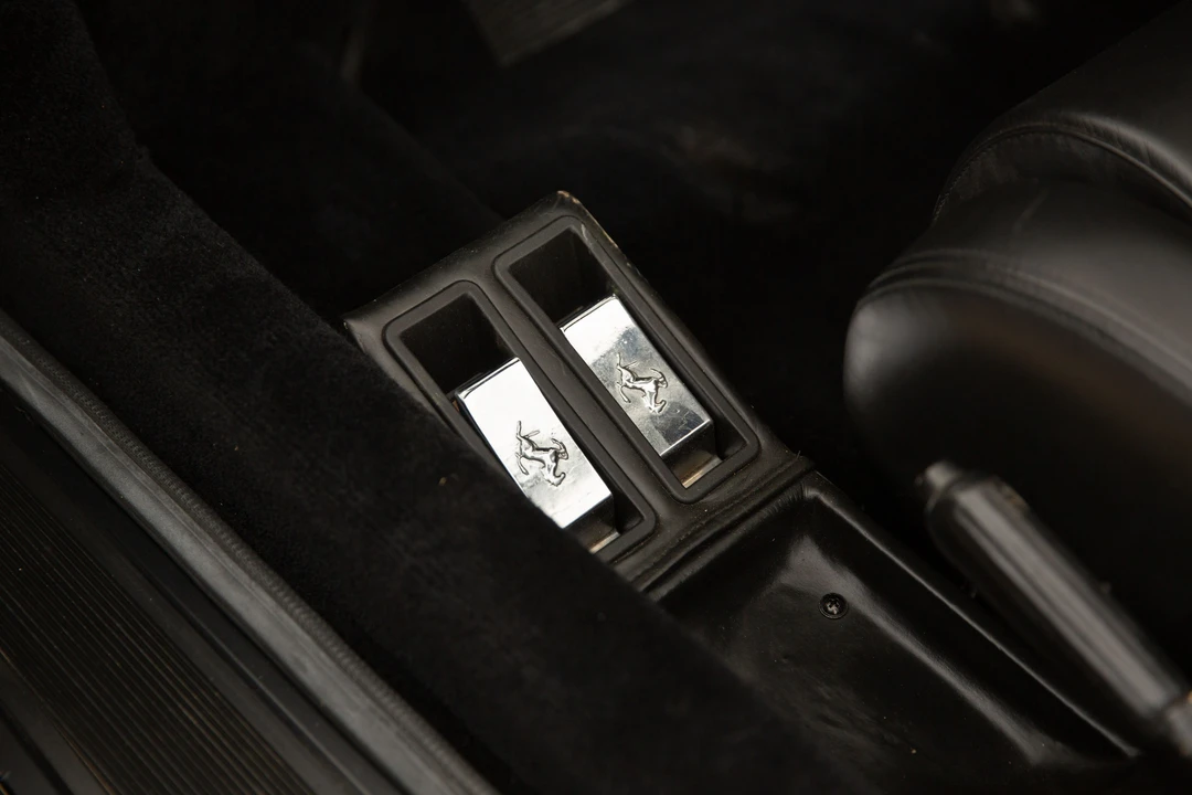 1985 Ferrari Testarossa - Image 27 of 31