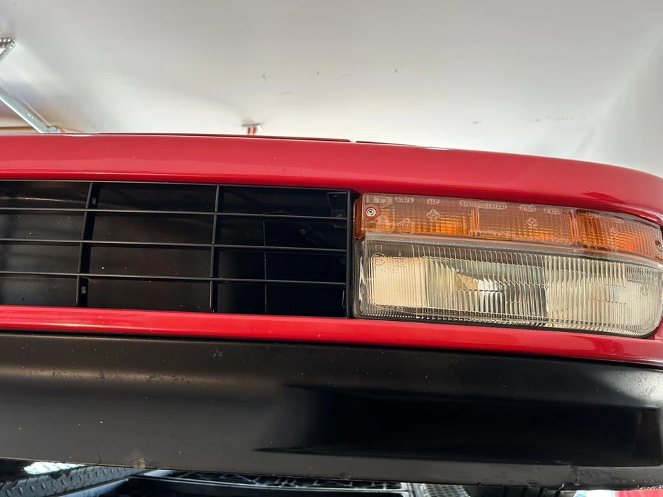 1985 Ferrari Testarossa - Image 17 of 31