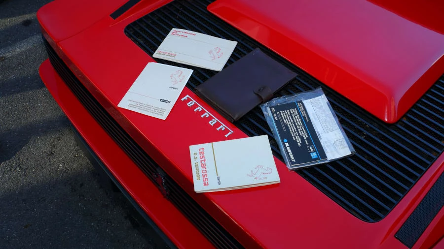1985 Ferrari Testarossa - Image 11 of 12