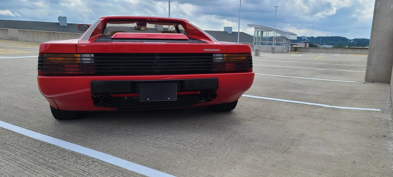 1985 Ferrari Testarossa - Image 25 of 31