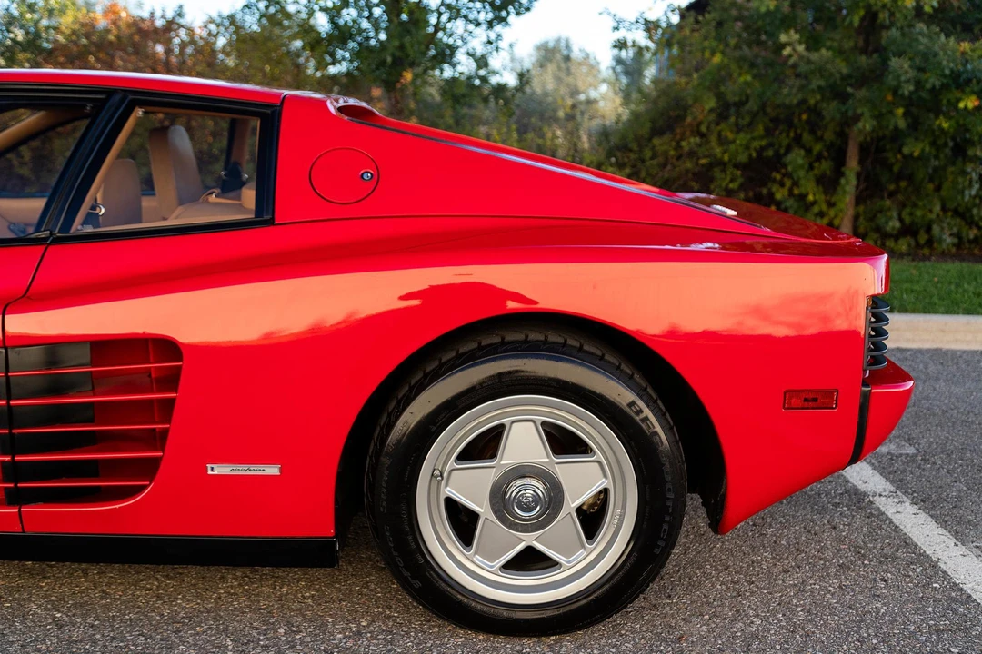 1985 Ferrari Testarossa - Image 27 of 31