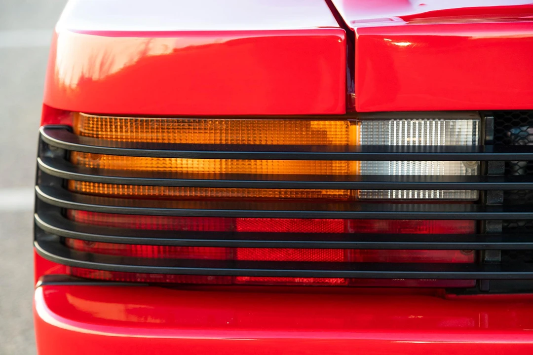 1985 Ferrari Testarossa - Image 29 of 31