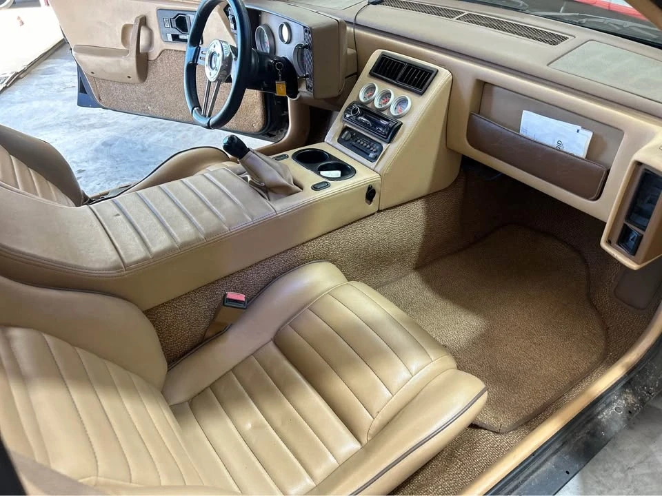 1985 Ferrari Testarossa - Image 10 of 14