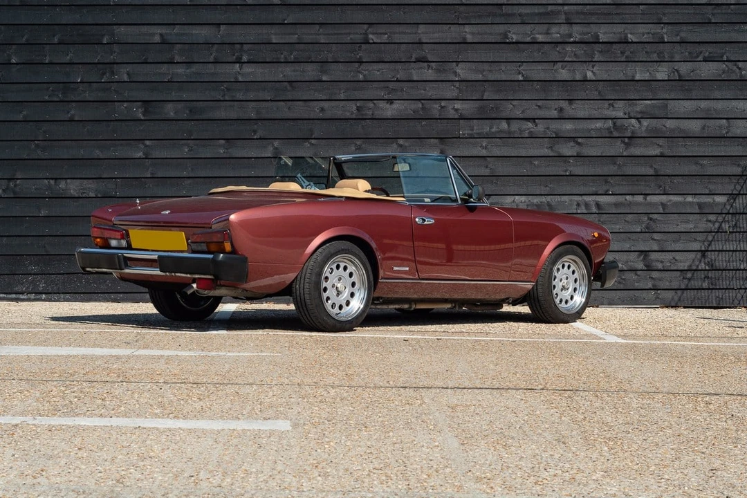 1985 Fiat 124 - Image 7 of 30