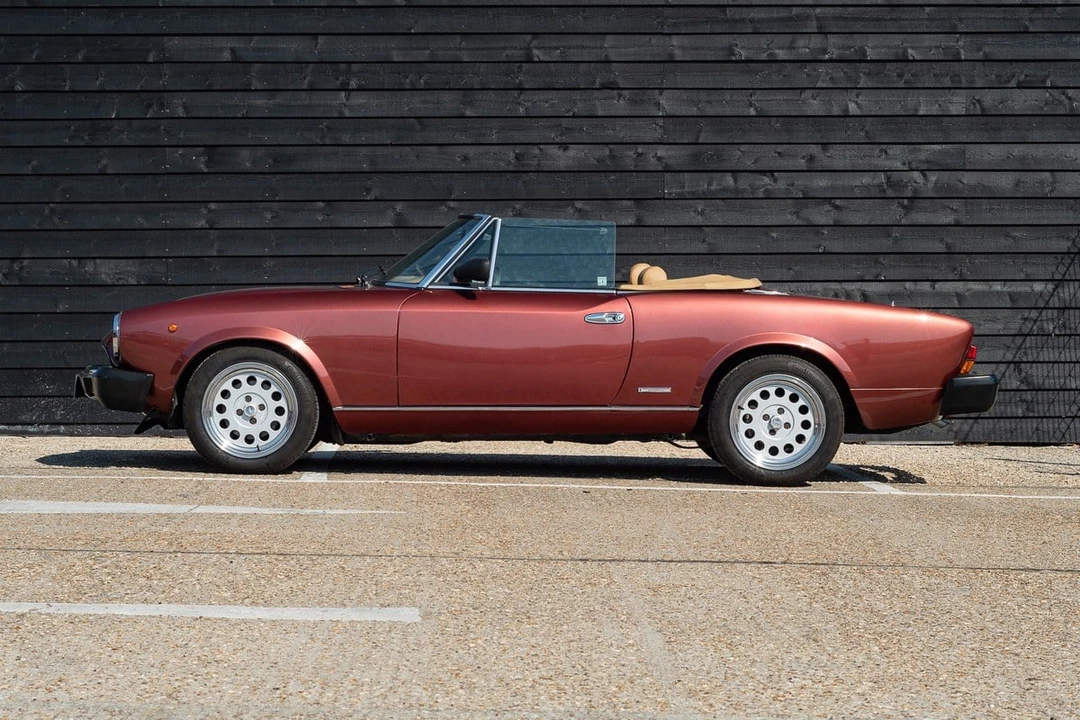 1985 Fiat 124 - Image 4 of 30