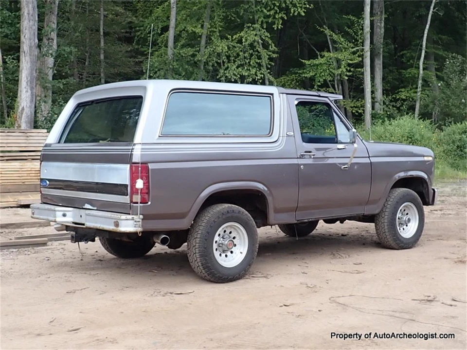 1985 Ford Bronco 3rd Gen - Image 7 of 24