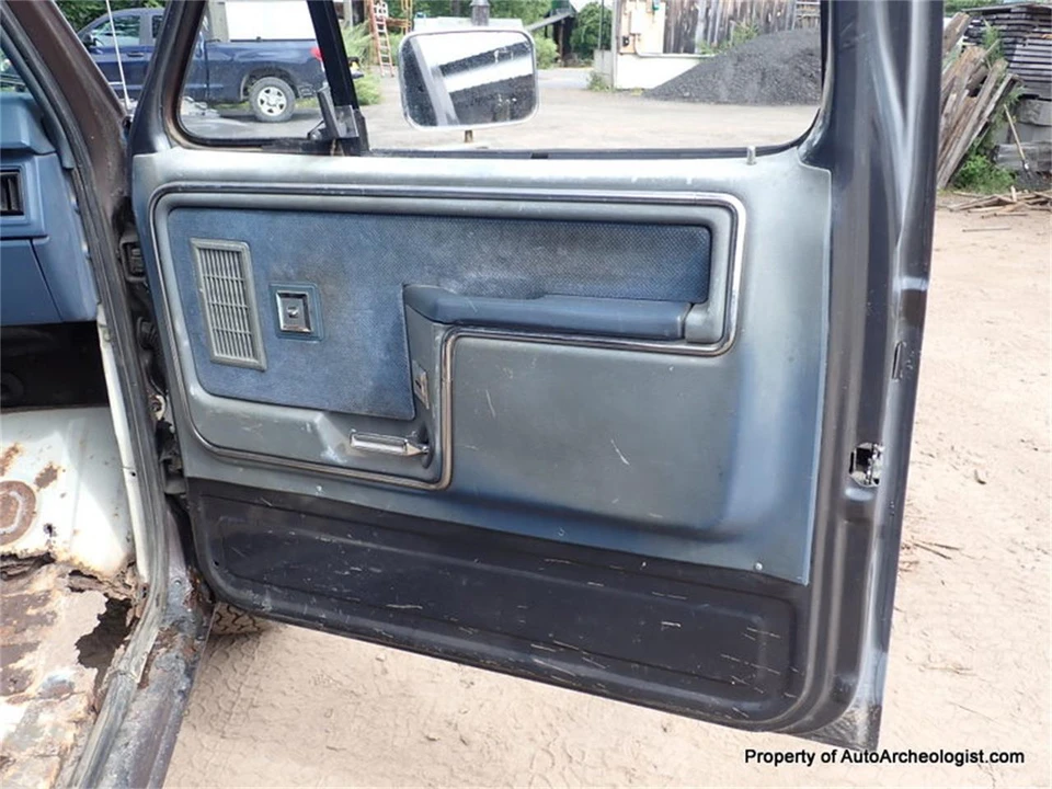 1985 Ford Bronco 3rd Gen - Image 14 of 24