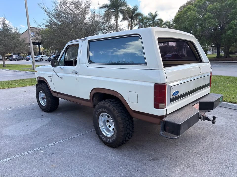 1985 Ford Bronco 3rd Gen - Image 10 of 18