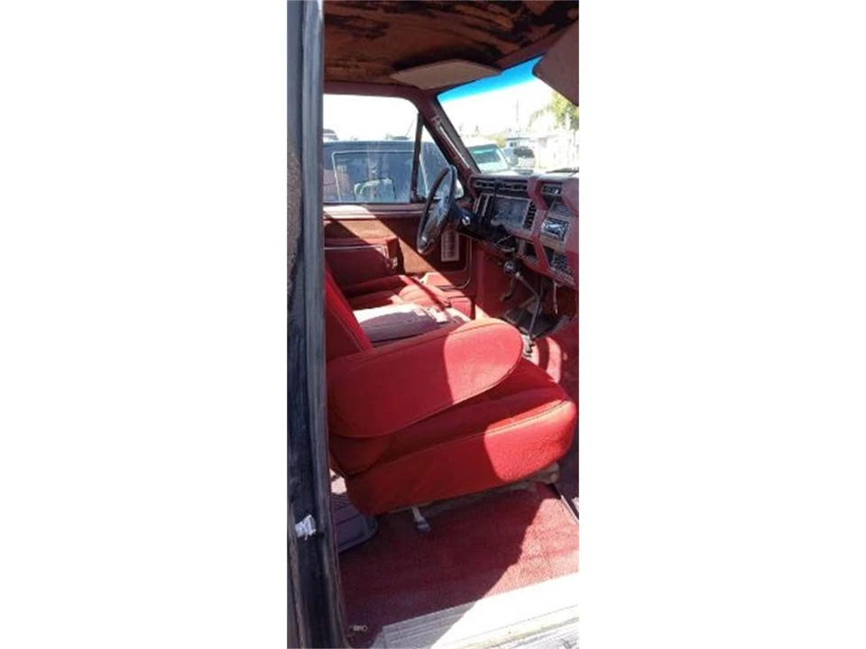 1985 Ford Bronco 3rd Gen - Image 8 of 11