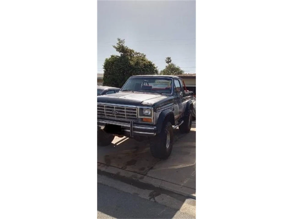 1985 Ford Bronco 3rd Gen - Image 4 of 11