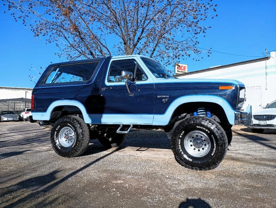 1985 Ford Bronco 3rd Gen - Image 2 of 9