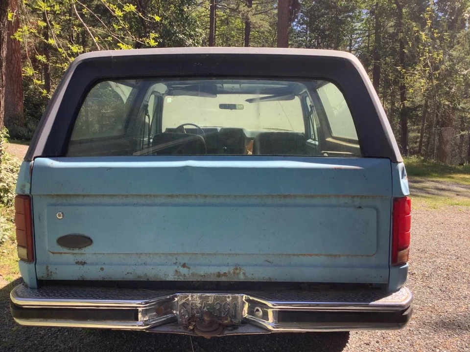 1985 Ford Bronco 3rd Gen - Image 3 of 8