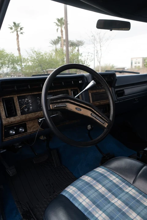 1985 Ford Bronco 3rd Gen - Image 7 of 10