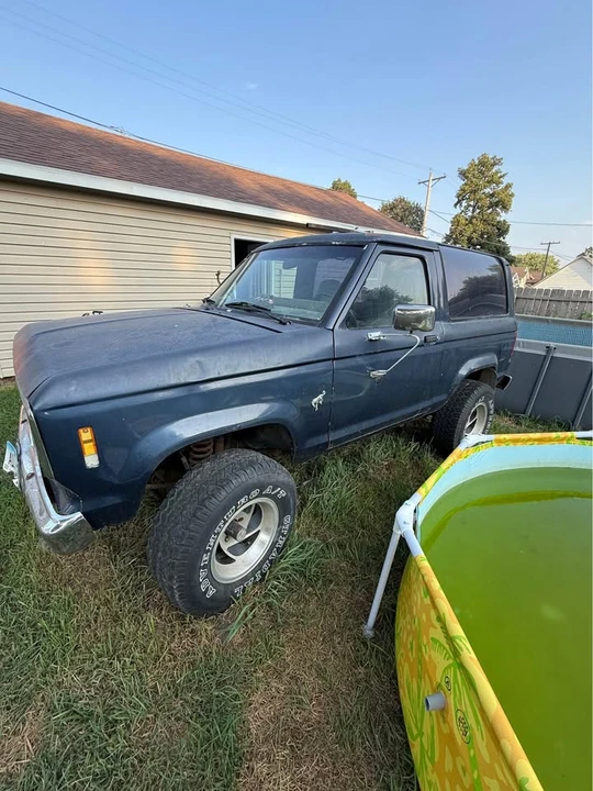 1985 Ford Bronco II - Image 3 of 9