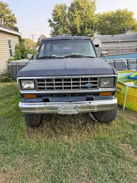 1985 Ford Bronco 2