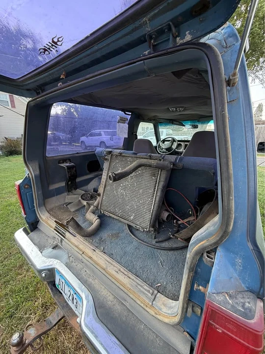 1985 Ford Bronco II - Image 5 of 9