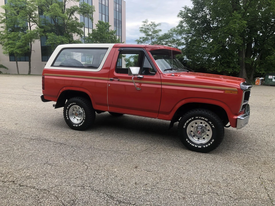 1985 Ford Bronco 3rd Gen - Image 18 of 31