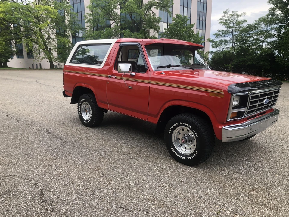 1985 Ford Bronco 3rd Gen - Image 19 of 31