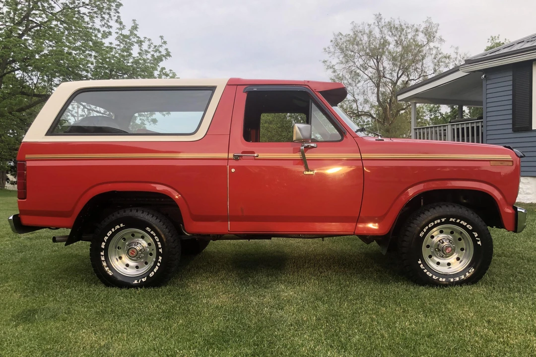 1985 Ford Bronco 3rd Gen - Image 3 of 31
