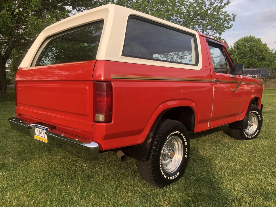 1985 Ford Bronco 3rd Gen - Image 15 of 31
