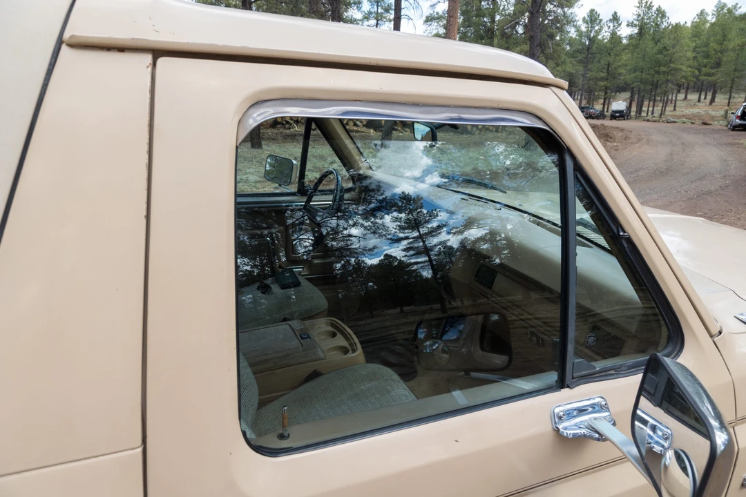 1985 Ford Bronco 3rd Gen - Image 21 of 31