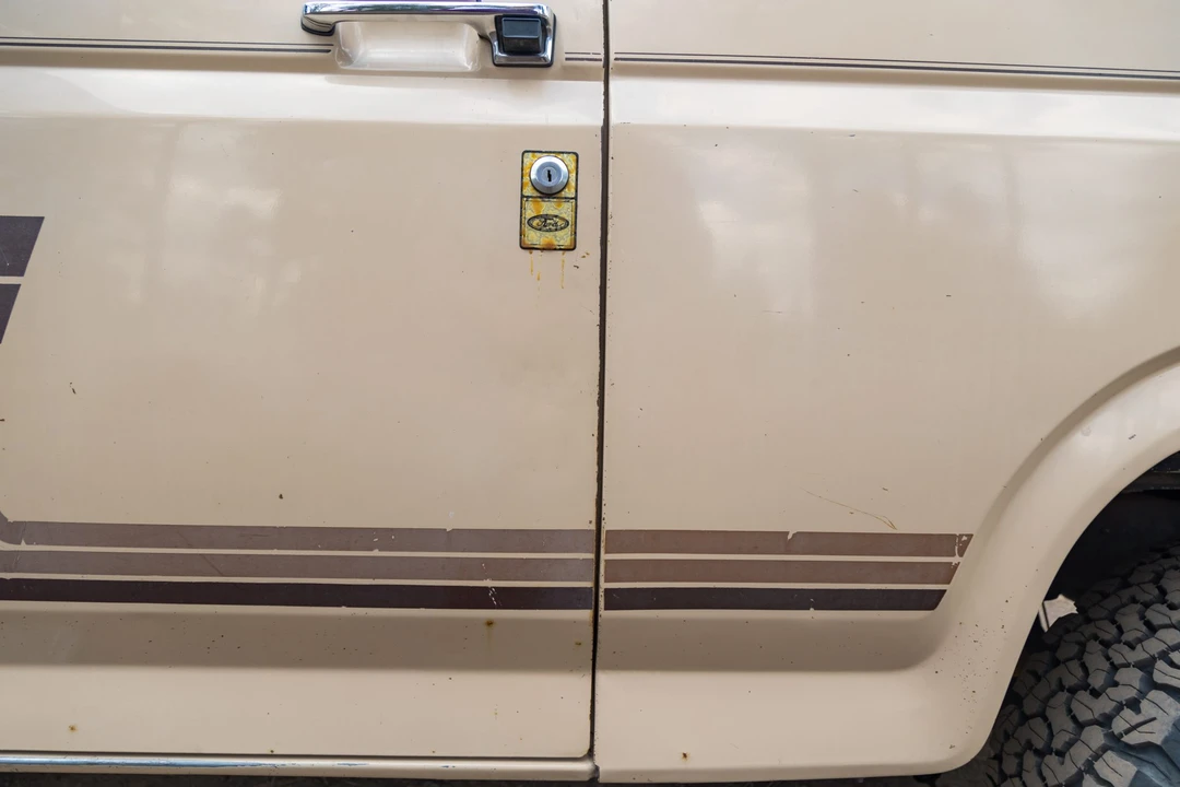 1985 Ford Bronco 3rd Gen - Image 27 of 31