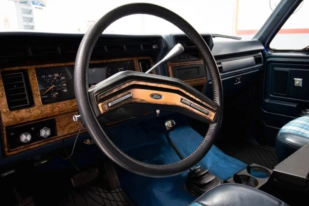 1985 Ford Bronco 3rd Gen - Image 5 of 6