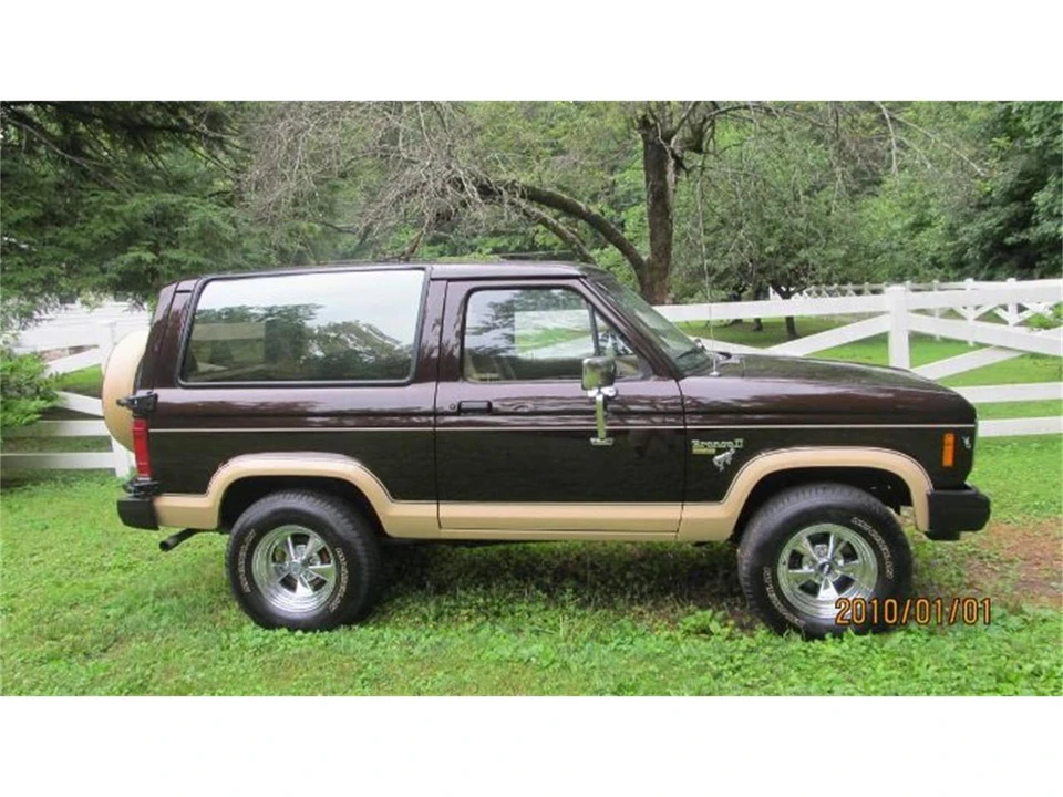 1985 Ford Bronco 3rd Gen - Image 3 of 10