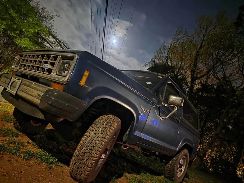 1985 Ford Bronco 3rd Gen - Image 6 of 7
