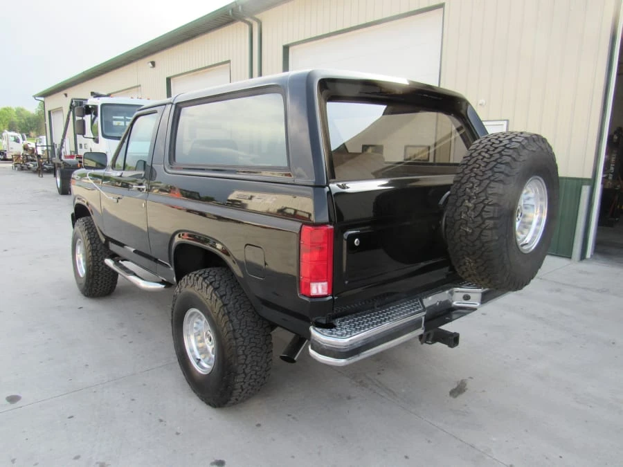 1985 Ford Bronco 3rd Gen - Image 4 of 15