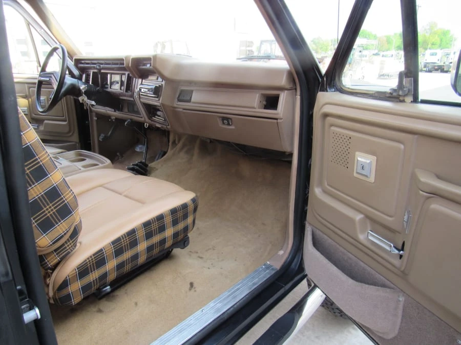 1985 Ford Bronco 3rd Gen - Image 11 of 15