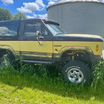 1985 Ford Bronco Eddie Bauer Edition