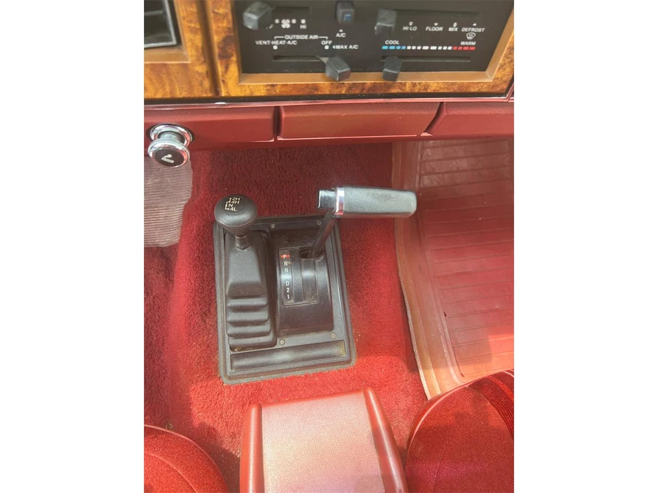 1985 Ford Bronco II - Image 21 of 31