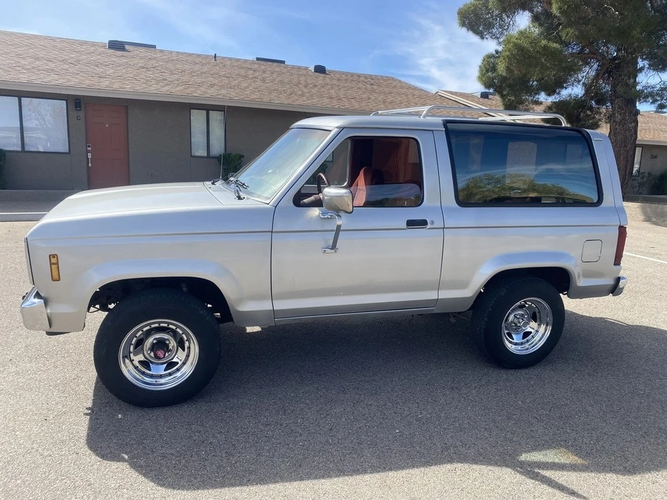 1985 Ford Bronco II - Image 2 of 20